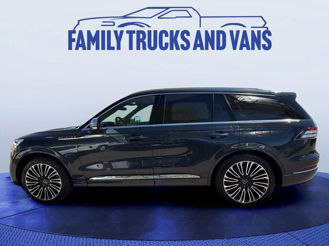 Used 2020 Lincoln Aviator Black Label w/ Dynamic Handling Package image 2