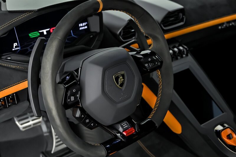 Used 2022 Lamborghini Huracan STO RWD image 24