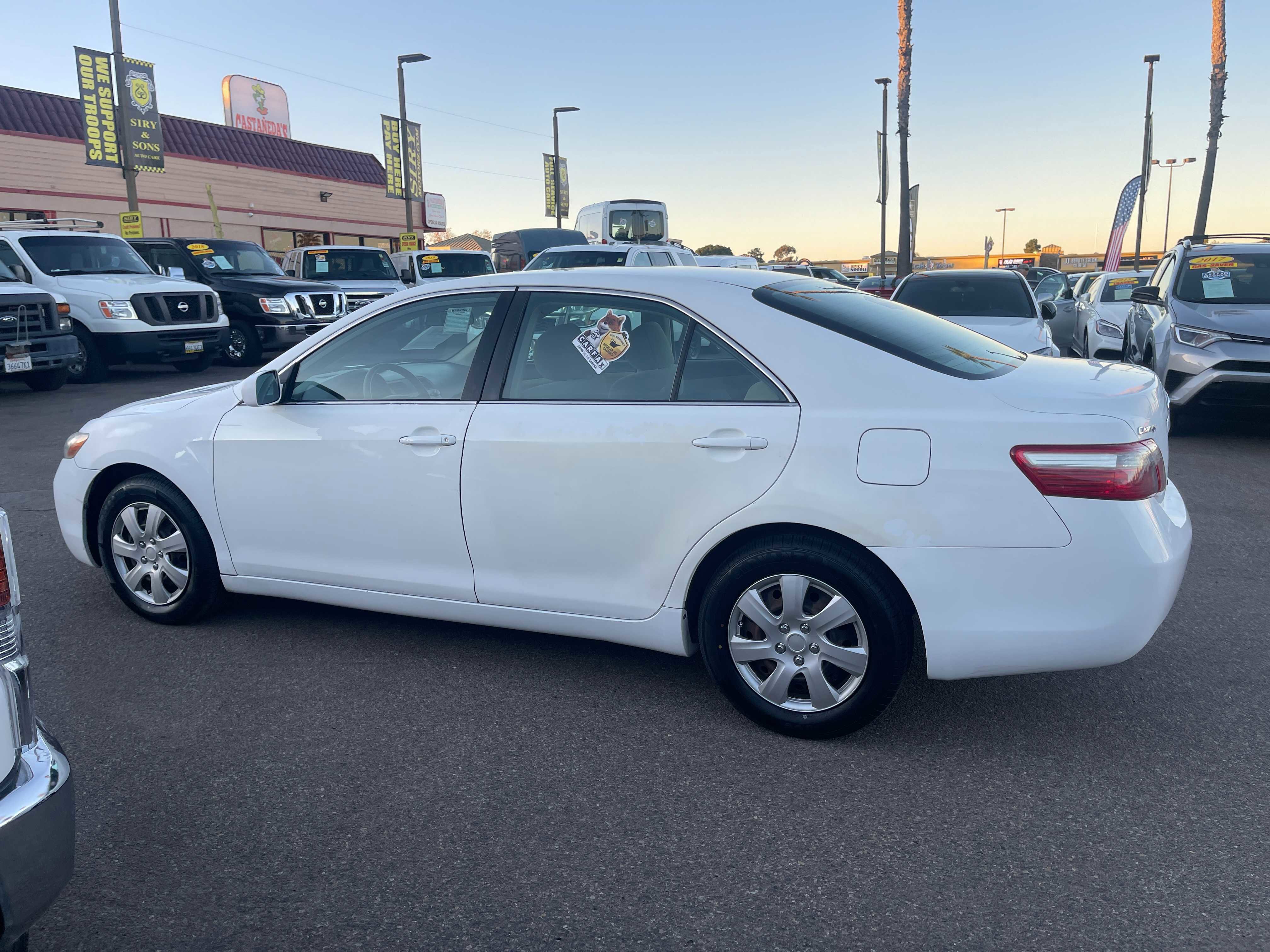 Used 2007 Toyota Camry LE FWD image 6