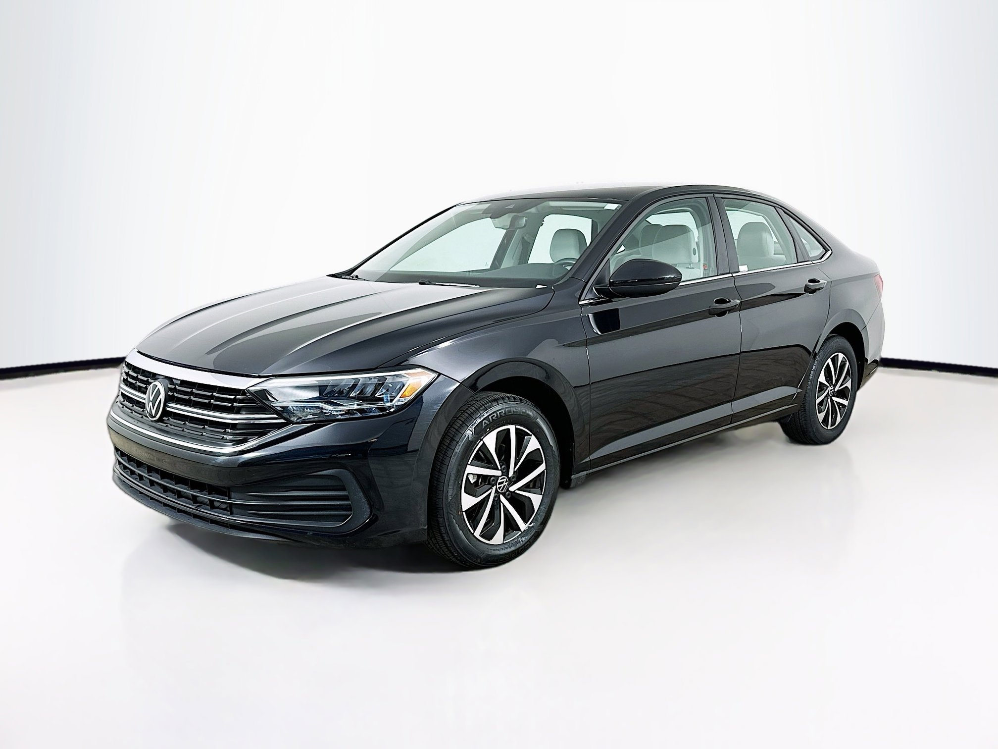Used 2022 Volkswagen Jetta S image 3