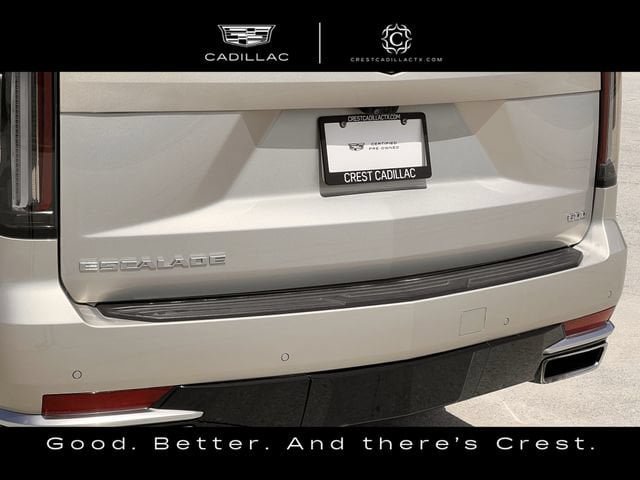 Certified 2024 Cadillac Escalade Premium Luxury w/ Performance Package AWD/4WD image 9