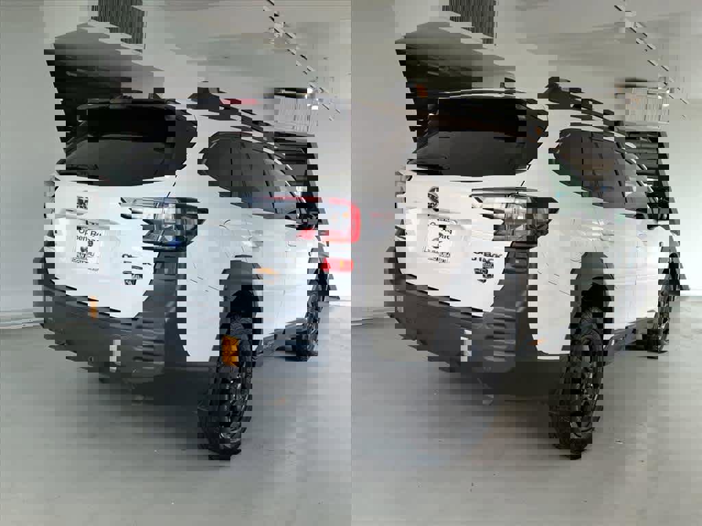 Used 2022 Subaru Outback Wilderness image 4