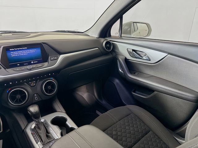 Used 2020 Chevrolet Blazer LT FWD image 25
