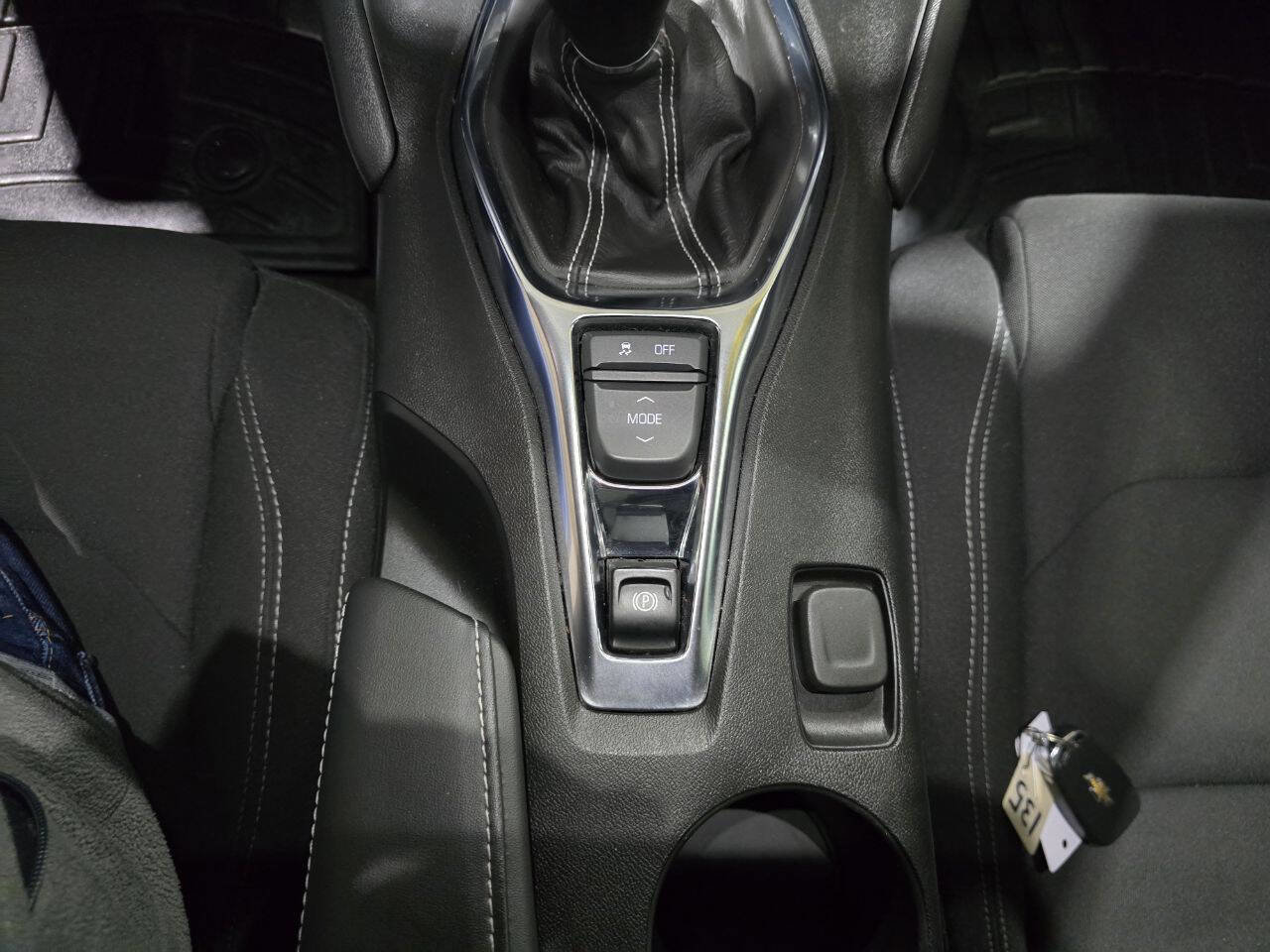 Used 2021 Chevrolet Camaro LT w/ RS Package RWD image 31