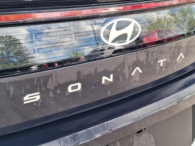 Used 2025 Hyundai Sonata SE FWD image 11