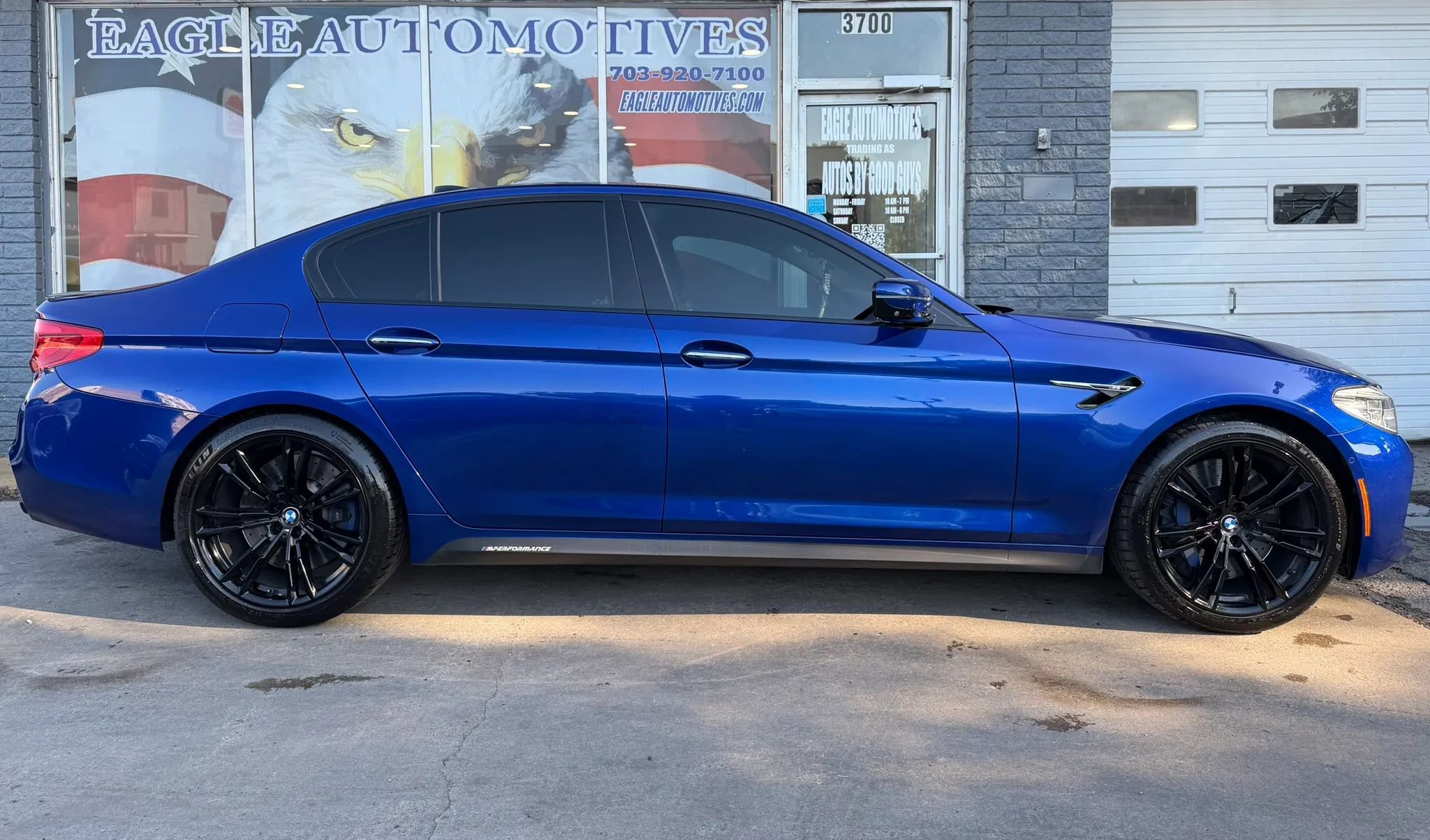 Used 2018 BMW M5 AWD/4WD image 2