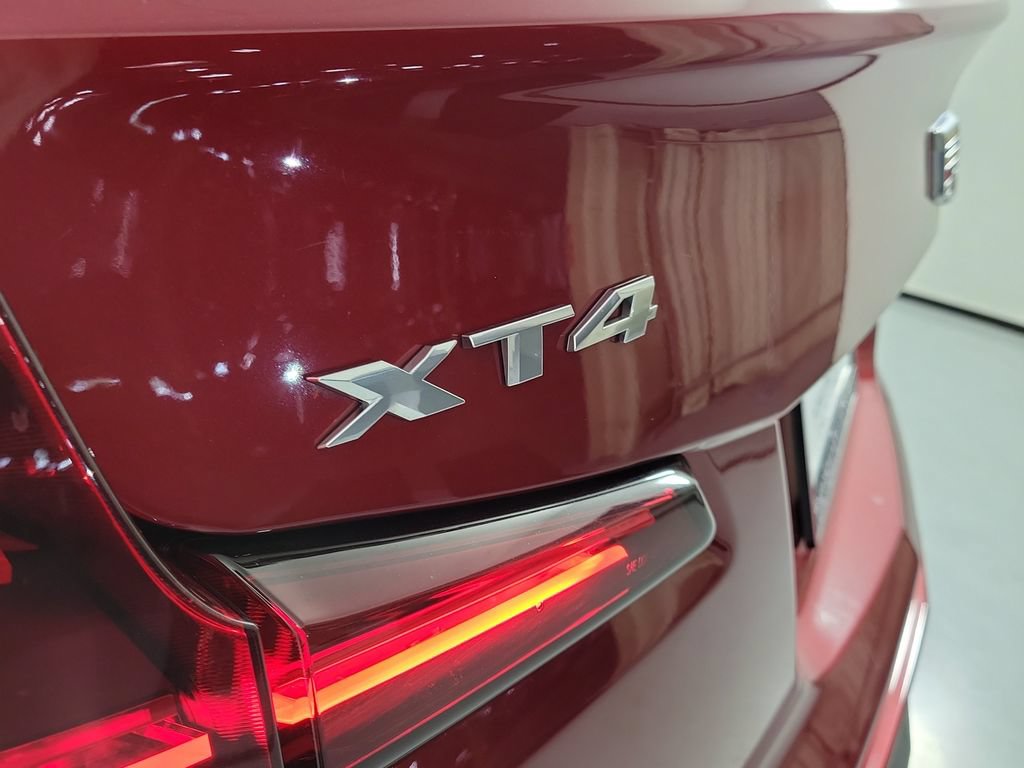 Used 2023 Cadillac XT4 Luxury w/ Driver Awareness Package FWD image 5