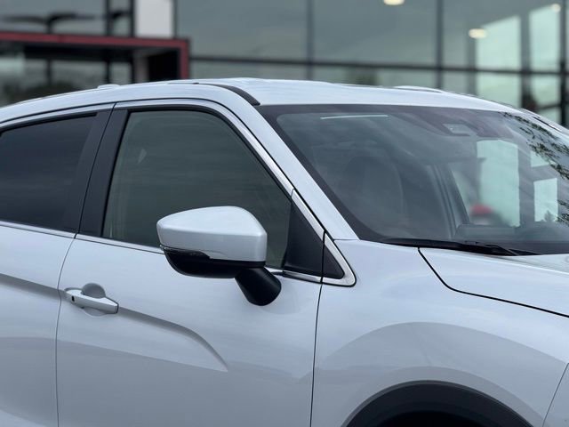 New 2025 Mitsubishi Eclipse Cross AWD image 4