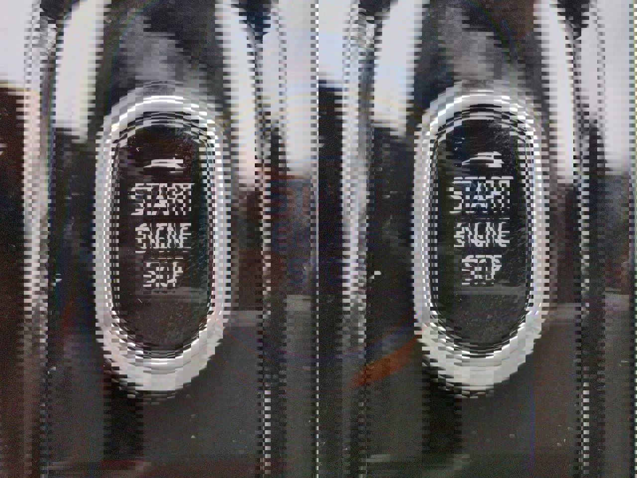 New 2025 Volvo XC90 T8 Plus w/ Protection Package Premier image 26