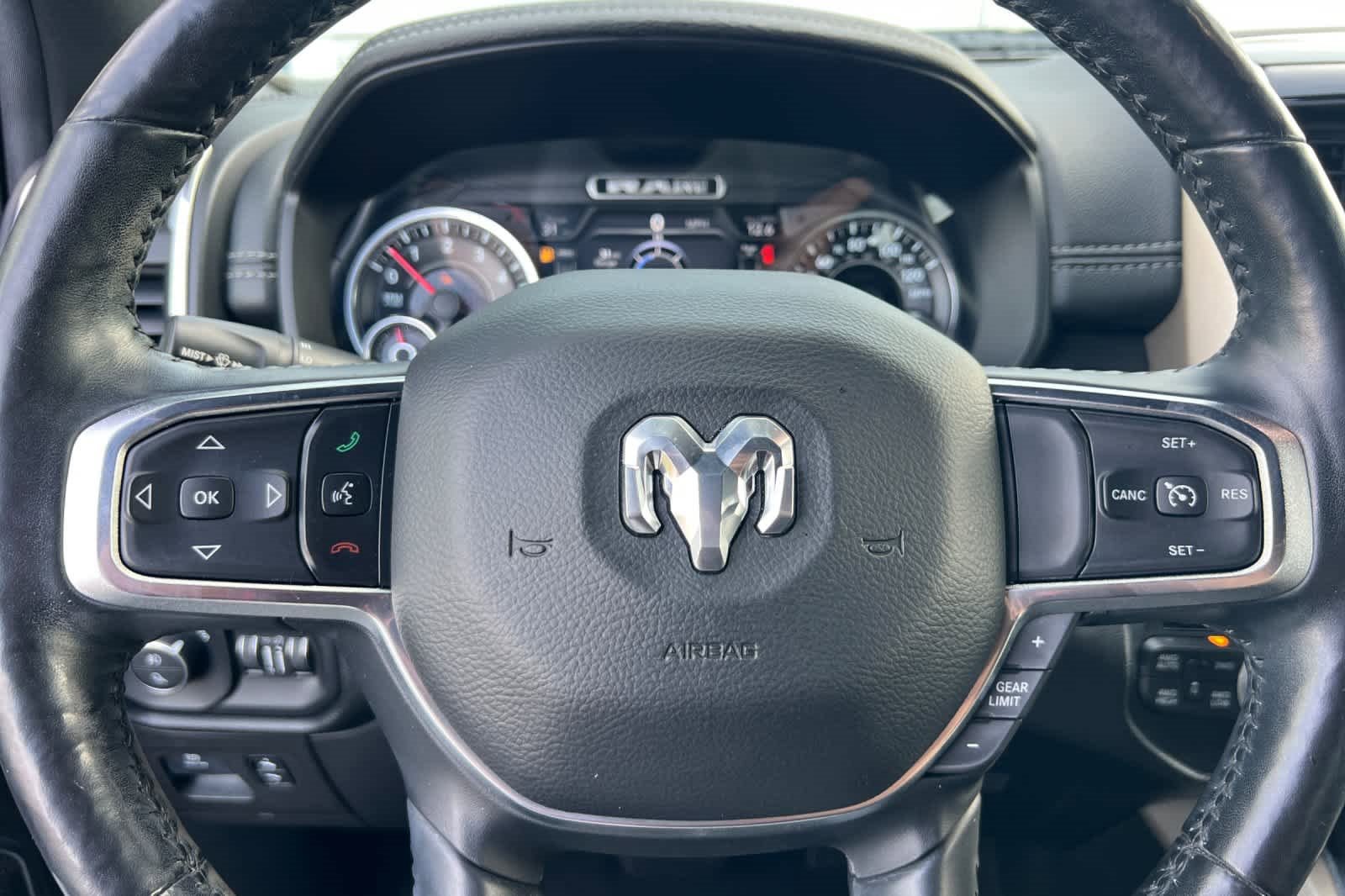 Used 2019 RAM 1500 Laramie w/ Sport Appearance Package image 28