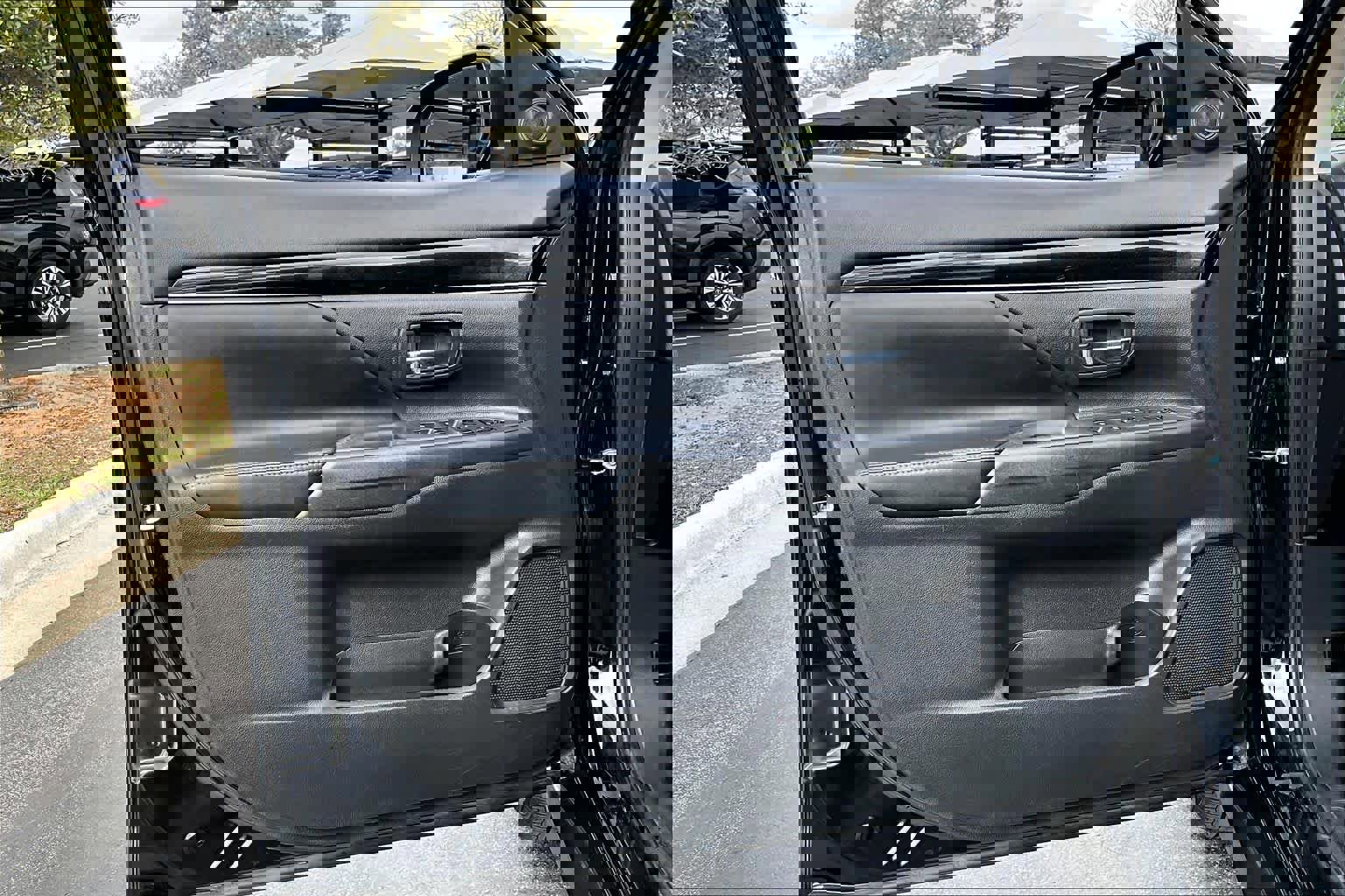 Used 2020 Mitsubishi Outlander SE image 22