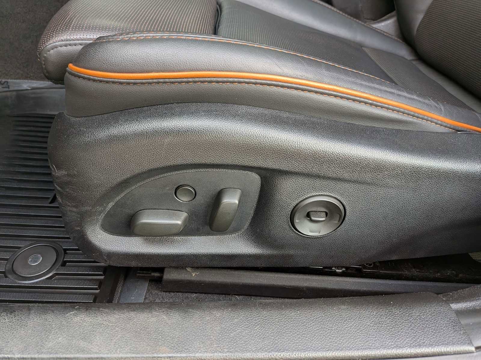 Used 2020 Cadillac CT4 V image 16