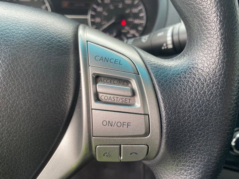 Used 2015 Nissan Altima 2.5 S w/ Power Driver Seat Package image 21