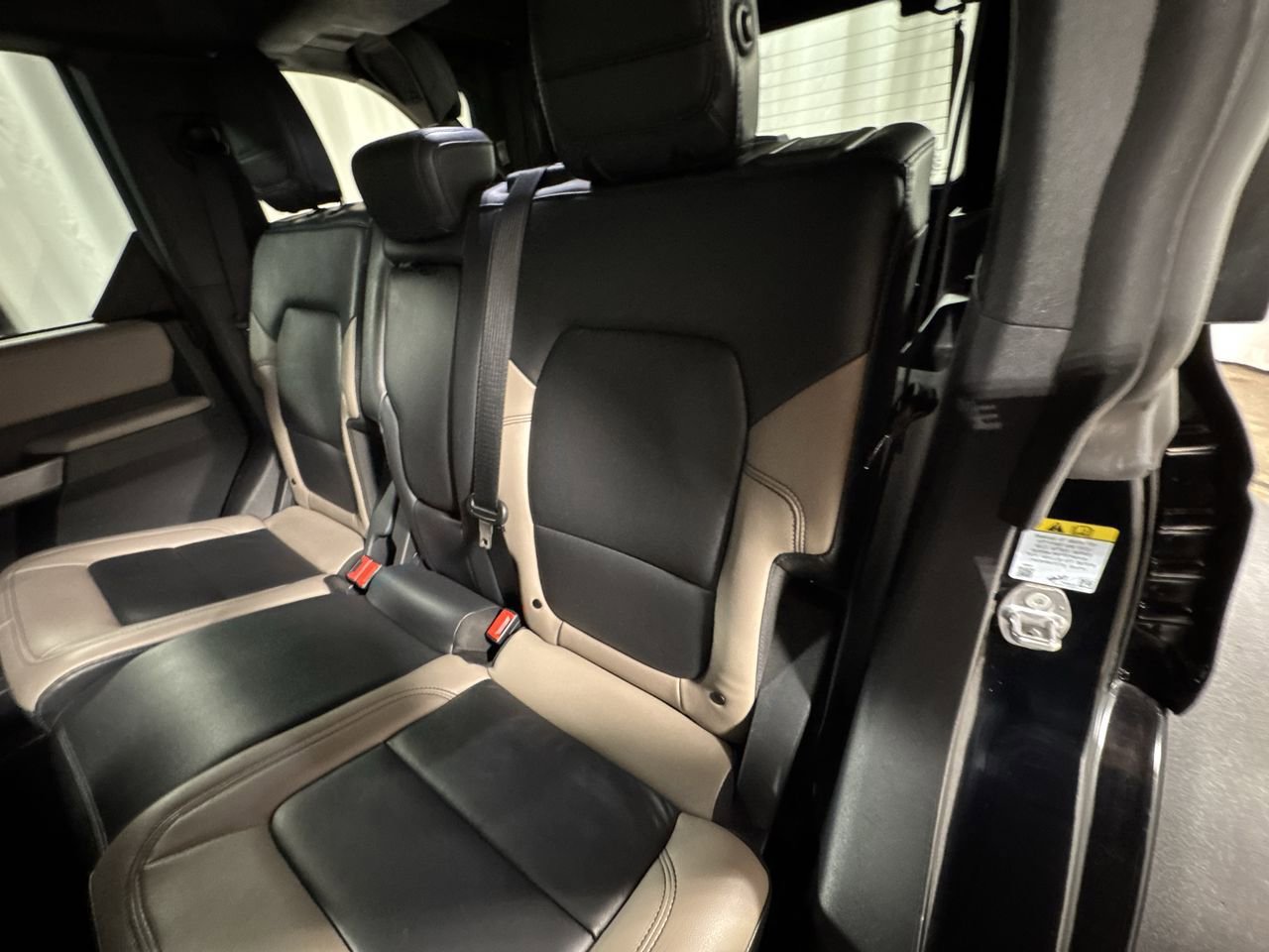 Used 2023 Ford Bronco Wildtrak image 29