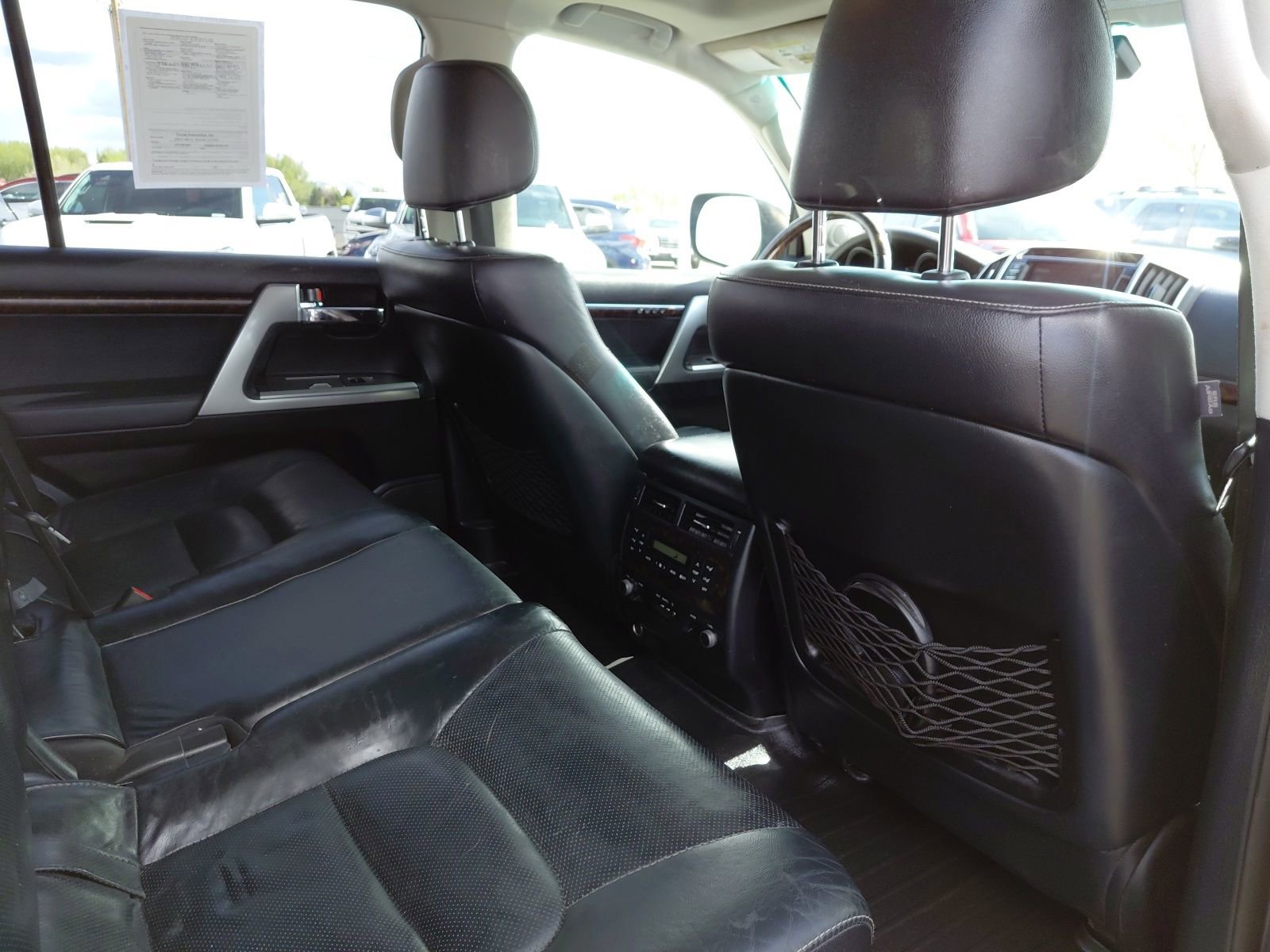 Used 2013 Toyota Land Cruiser image 27