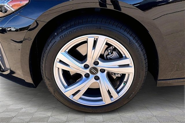 Used 2025 Audi A5 2.0T Premium Plus w/ Premium Plus image 8