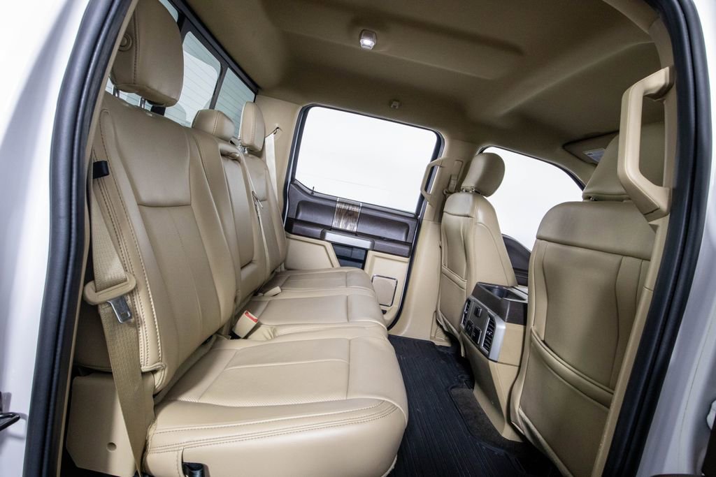 Used 2019 Ford F150 Lariat image 9