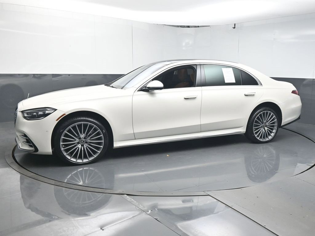 Used 2022 Mercedes-Benz S 580 4MATIC Sedan image 5
