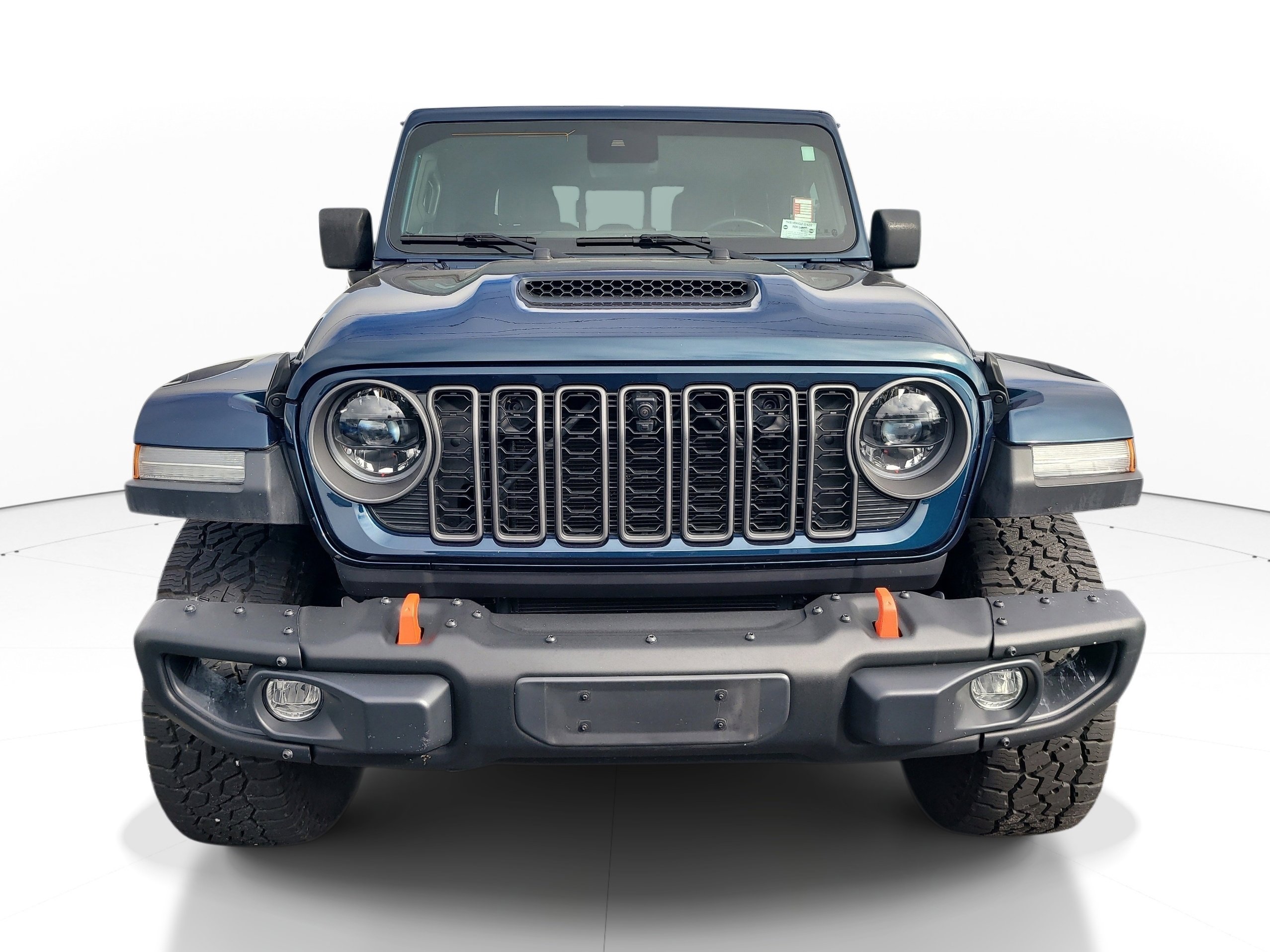 Used 2025 Jeep Gladiator Mojave AWD/4WD image 2