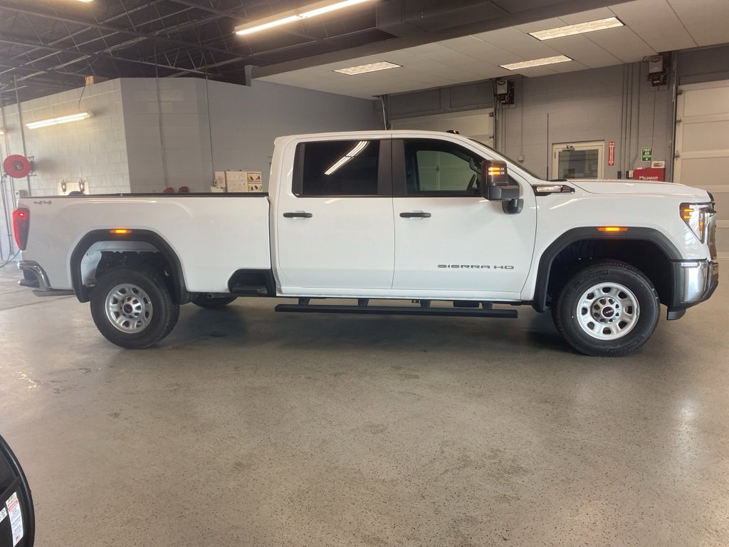 New 2025 GMC Sierra 3500 Pro image 9