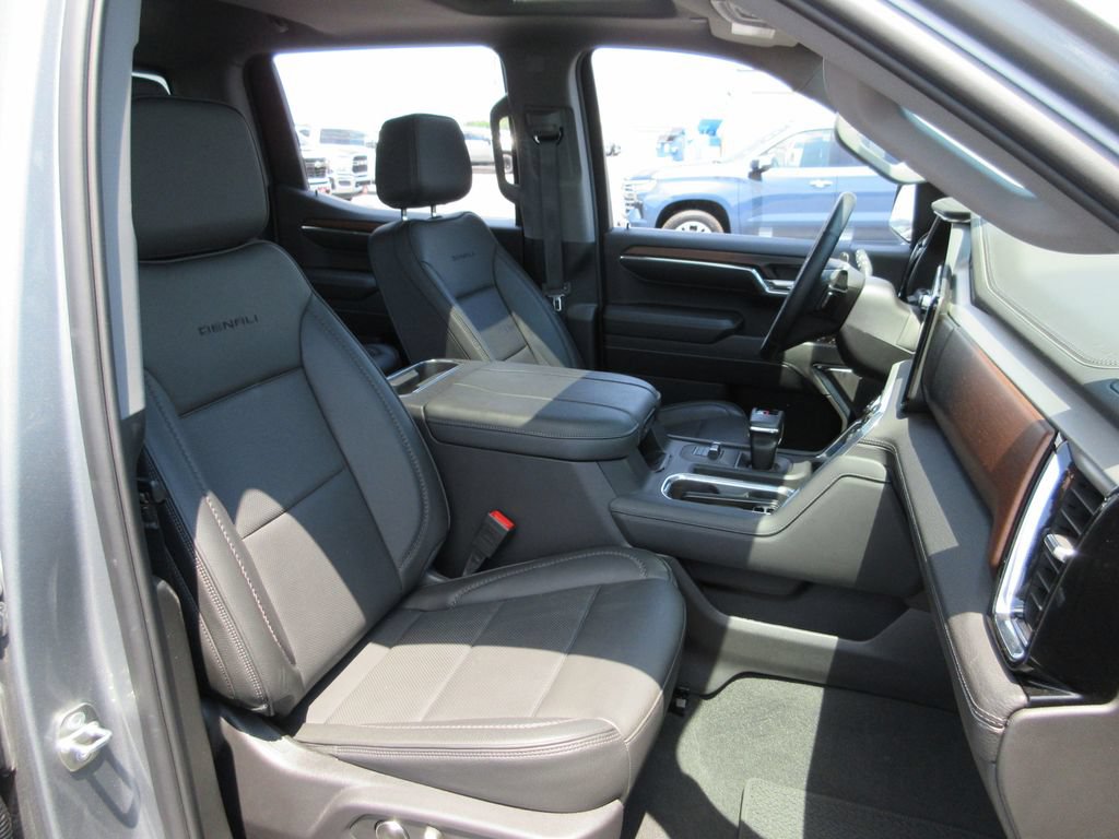 Certified 2024 GMC Sierra 1500 Denali w/ Denali Reserve Package AWD/4WD image 26