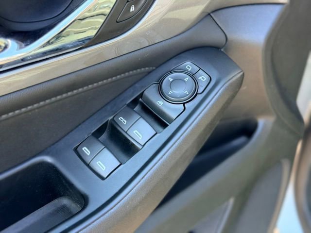 Used 2024 Chevrolet Traverse LT FWD image 19