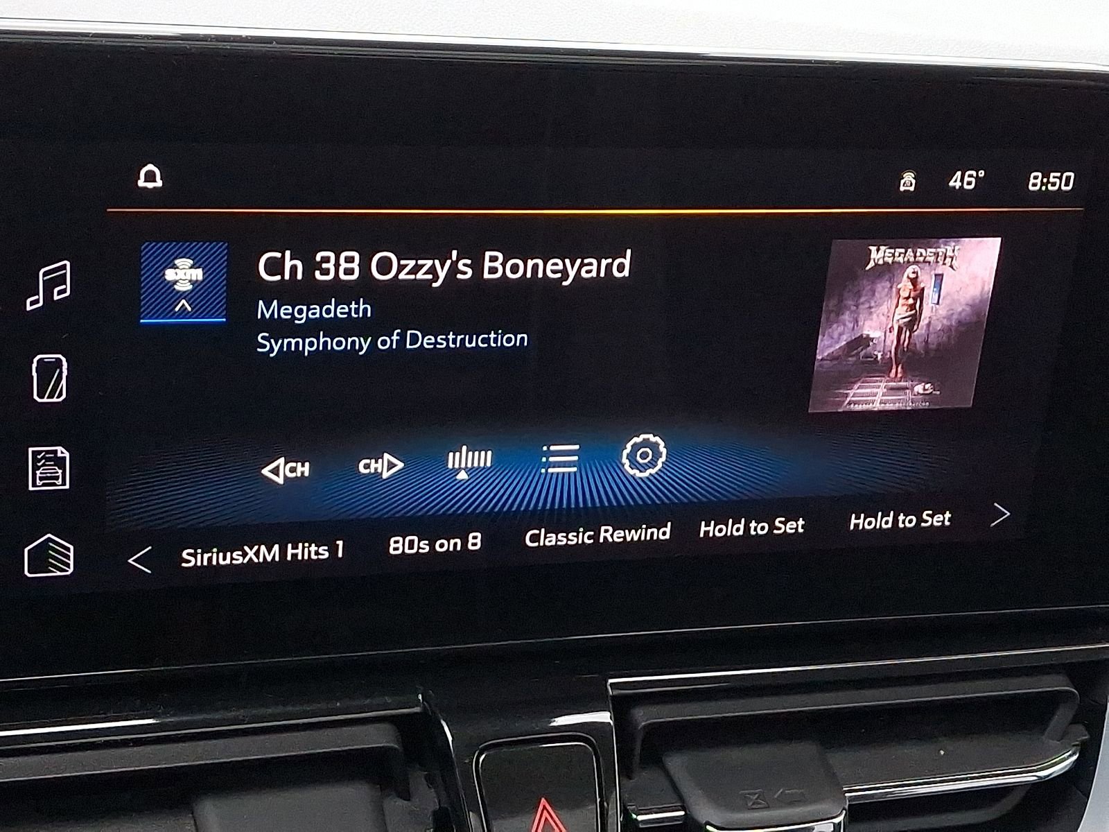 Used 2024 Chevrolet TrailBlazer LT w/ Convenience Package AWD/4WD image 17