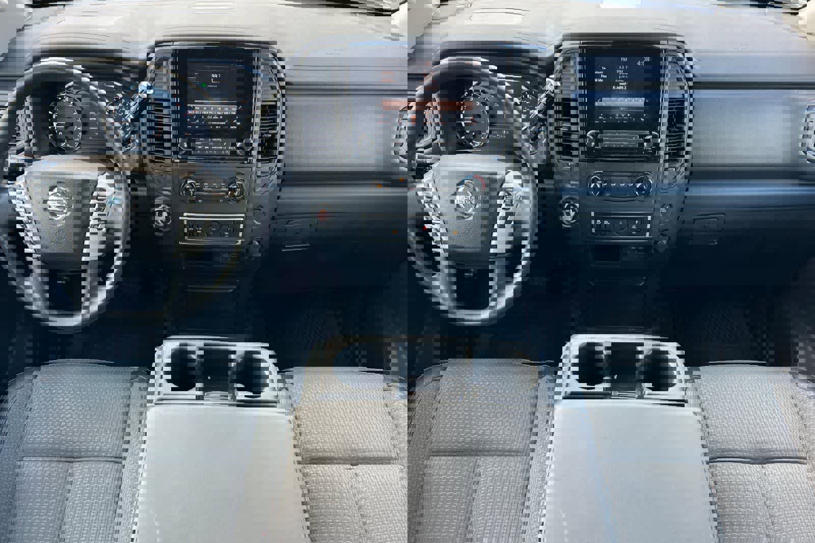 Used 2021 Nissan Titan S w/ S Utility Package image 4