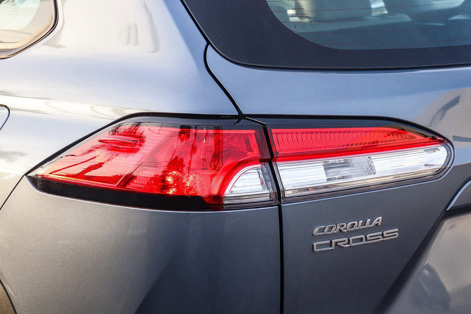 Certified 2022 Toyota Corolla Cross L image 10