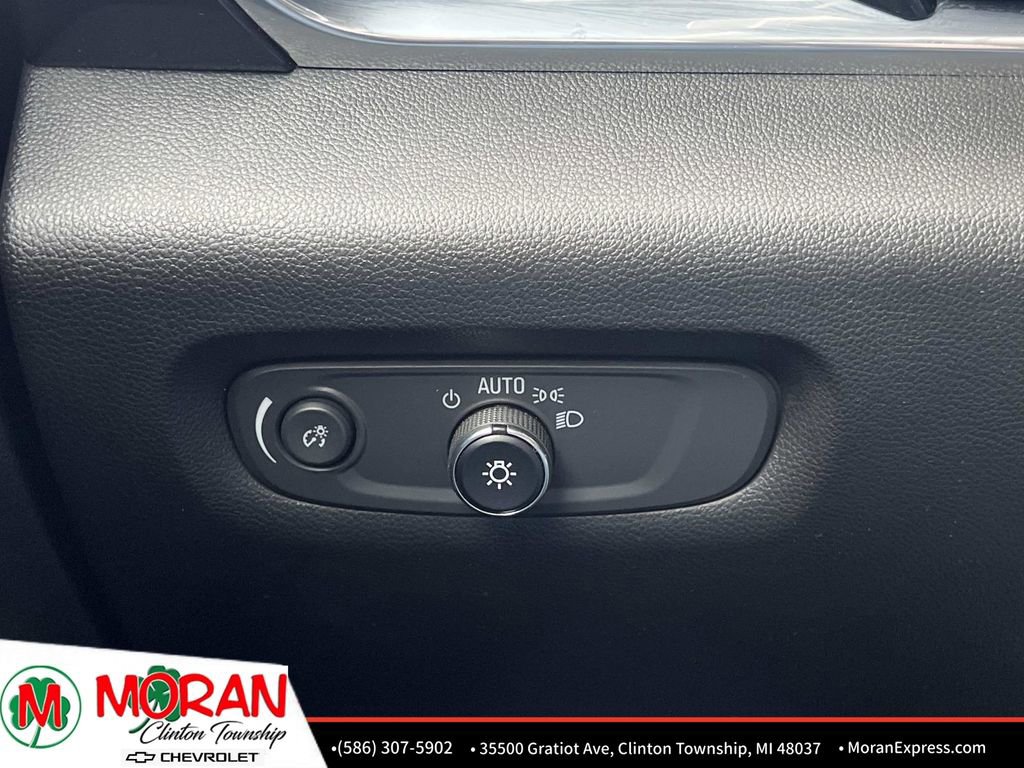 Certified 2023 Chevrolet Traverse RS w/ LPO, Floor Liner Package FWD image 26