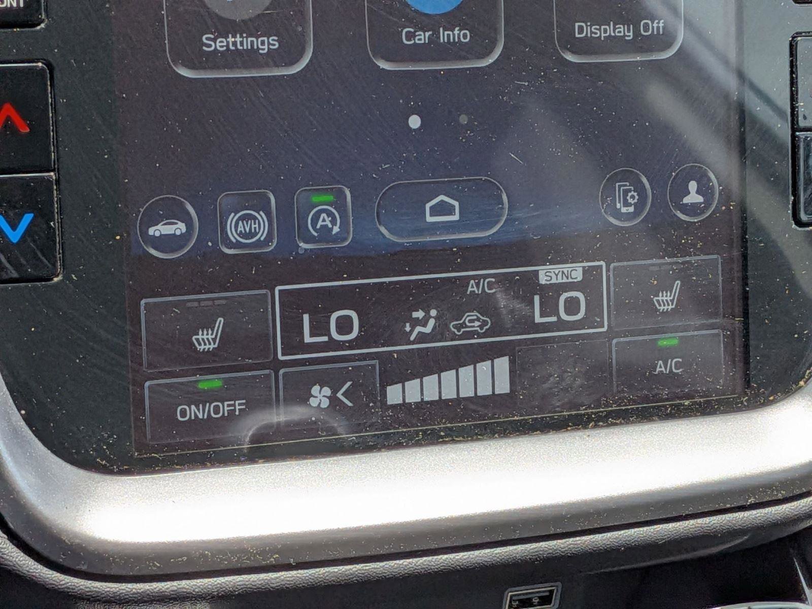 Certified 2025 Subaru Outback Limited AWD/4WD image 12