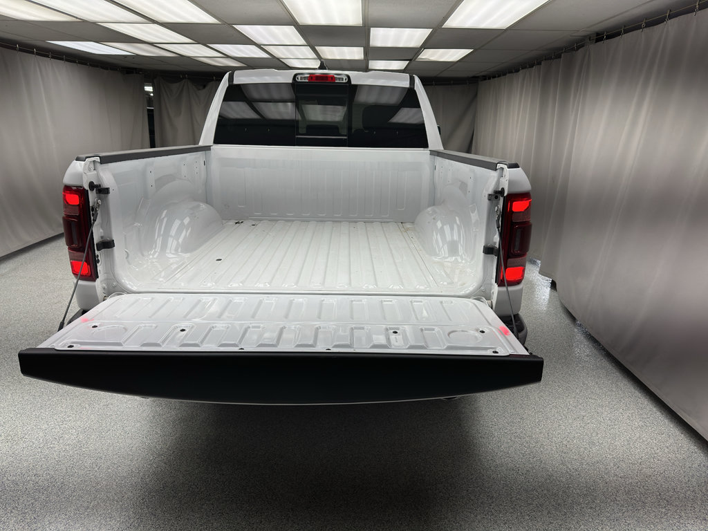 Used 2023 RAM 1500 Limited AWD/4WD image 4