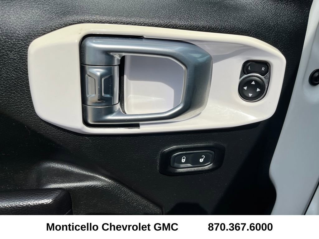 Used 2021 Jeep Wrangler Sport S image 11