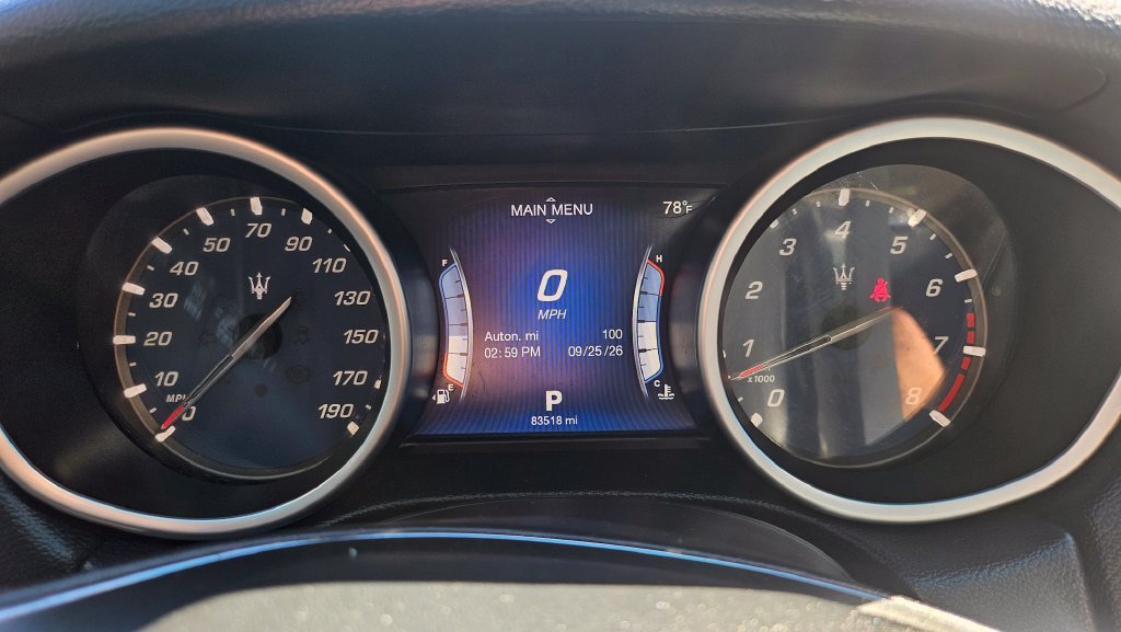 Used 2016 Maserati Ghibli RWD image 29