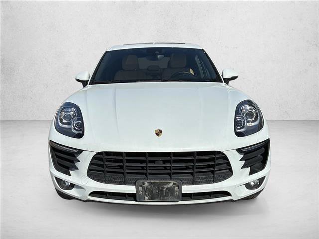 Used 2018 Porsche Macan AWD/4WD image 2