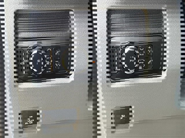 New 2026 Ford F350 XL w/ XL Chrome Package image 20