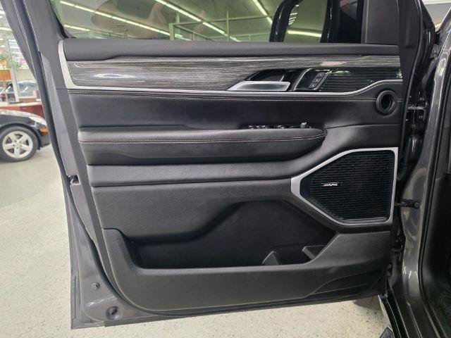 Used 2022 Jeep Wagoneer Series II w/ Premium Group I AWD/4WD image 38