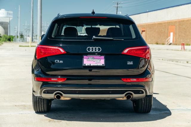 Used 2011 Audi Q5 3.2 Premium Plus w/ Audi MMI Navigation Plus Pkg image 17