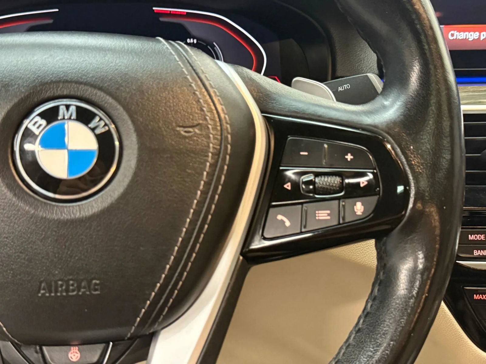 Used 2021 BMW 530i w/ Convenience Package RWD image 28