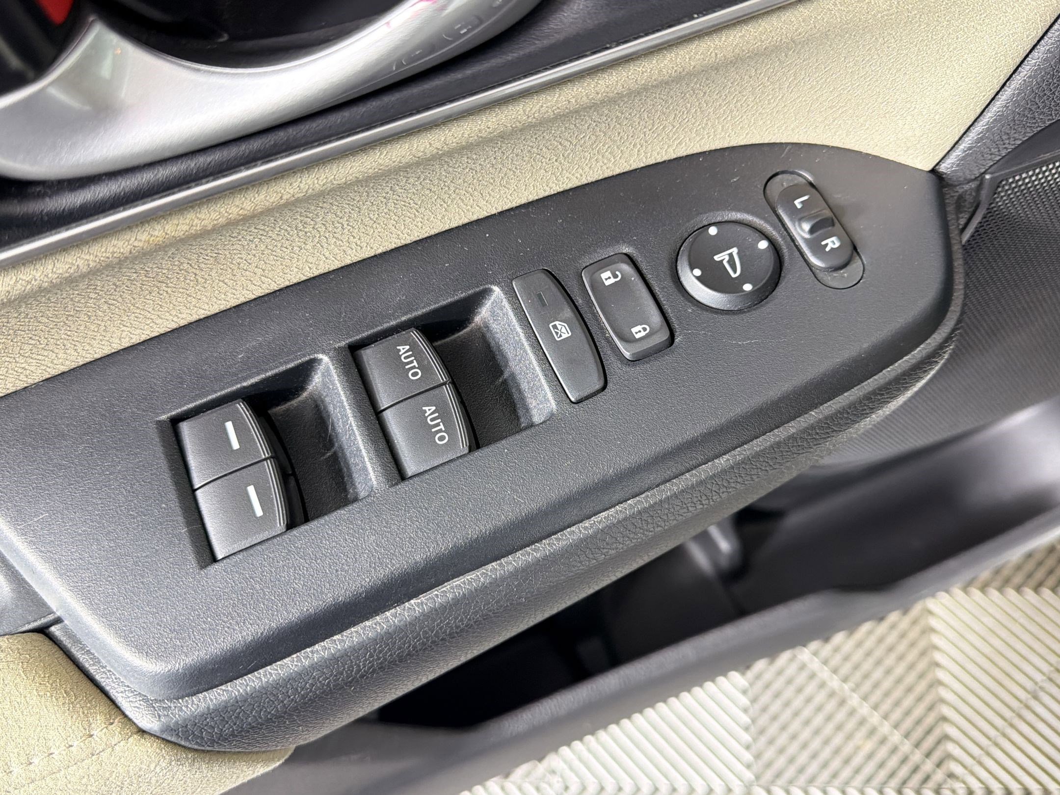 Used 2022 Honda CR-V EX image 19