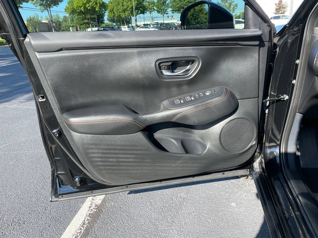 Certified 2024 Honda HR-V Sport image 23