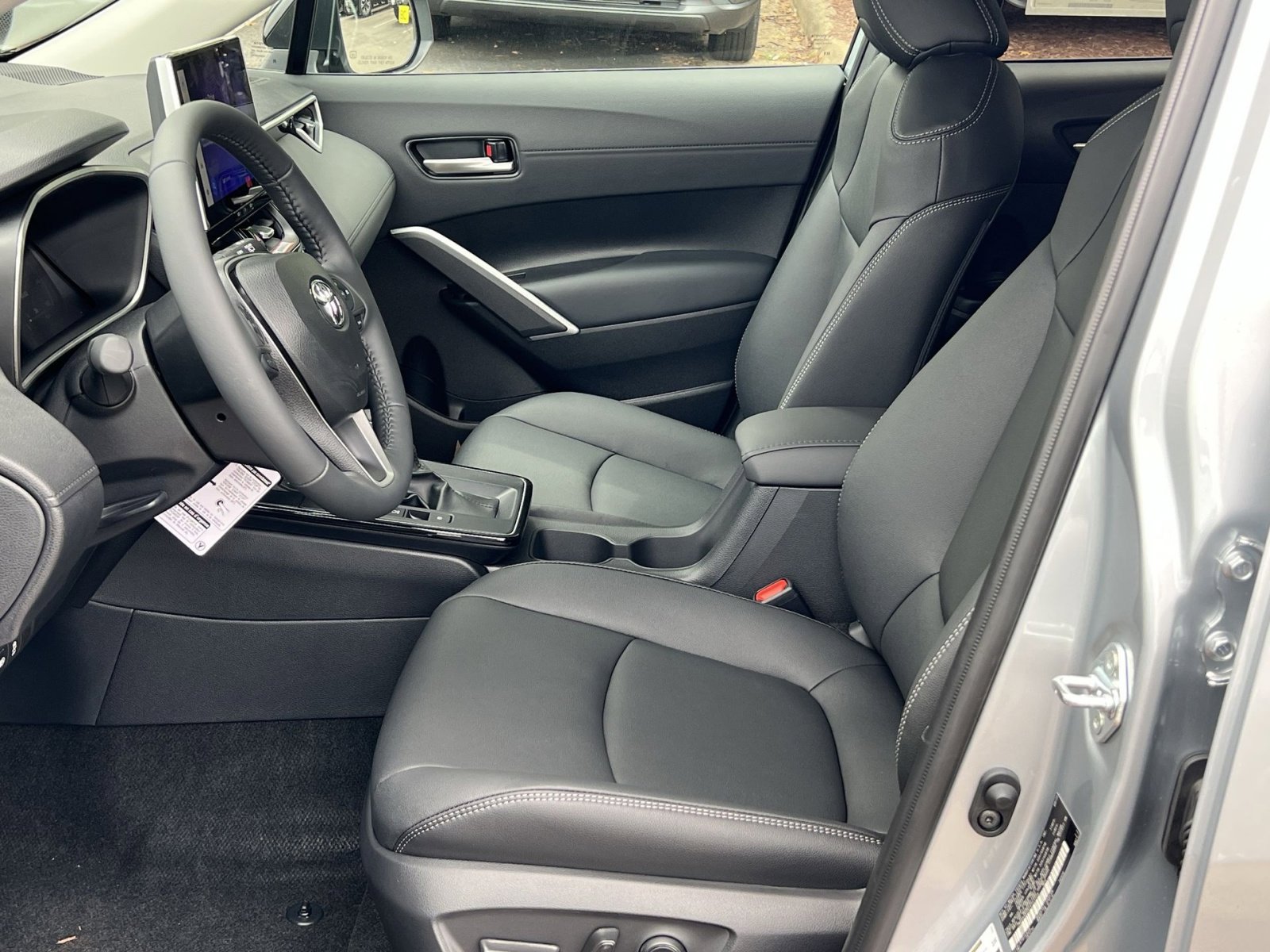 New 2026 Toyota Corolla Cross XLE image 7