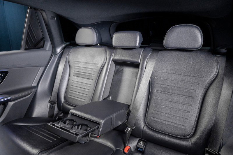 Certified 2026 Mercedes-Benz GLC 300 image 26