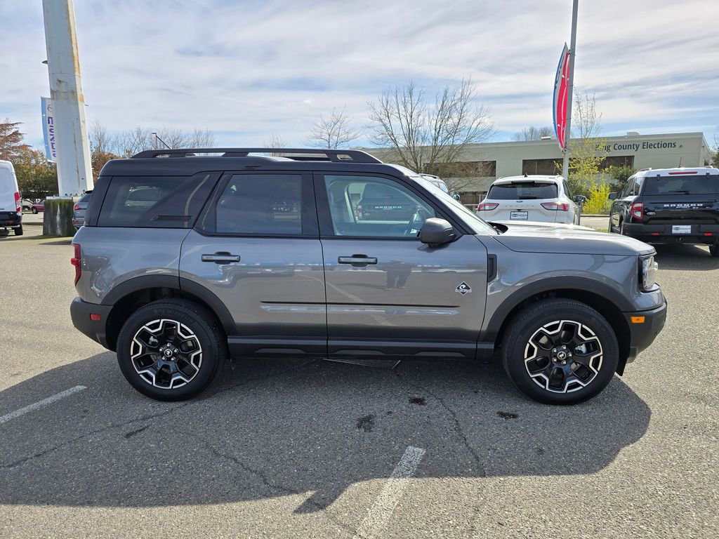Used 2025 Ford Bronco Sport Outer Banks w/ Outer Banks Tech Package+ image 4