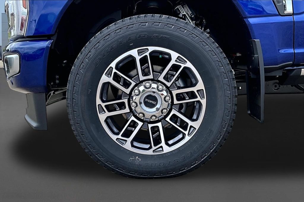 New 2026 Ford F350 Platinum w/ Platinum Plus Package AWD/4WD image 14