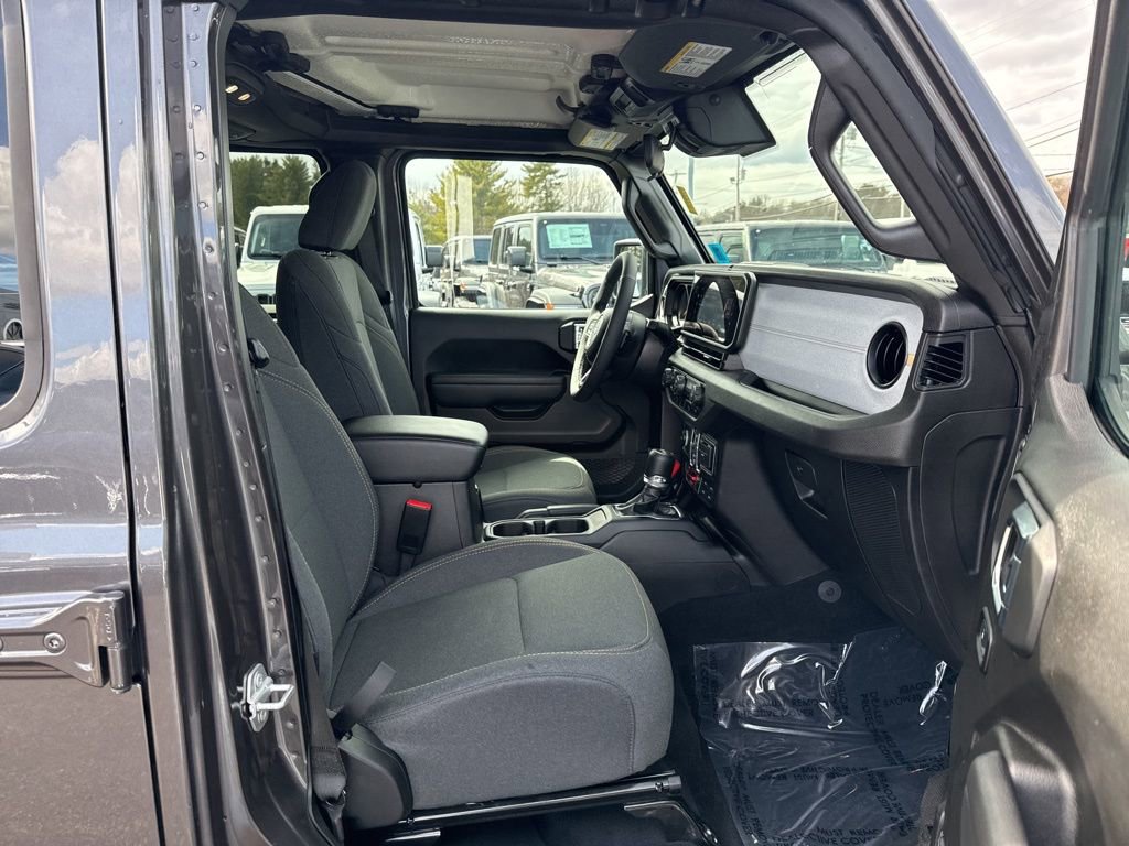 Certified 2025 Jeep Wrangler Willys image 26