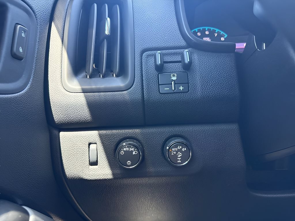 Used 2022 Chevrolet Colorado ZR2 AWD/4WD image 22