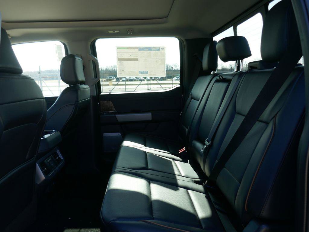 New 2026 Ford F250 Lariat AWD/4WD image 18