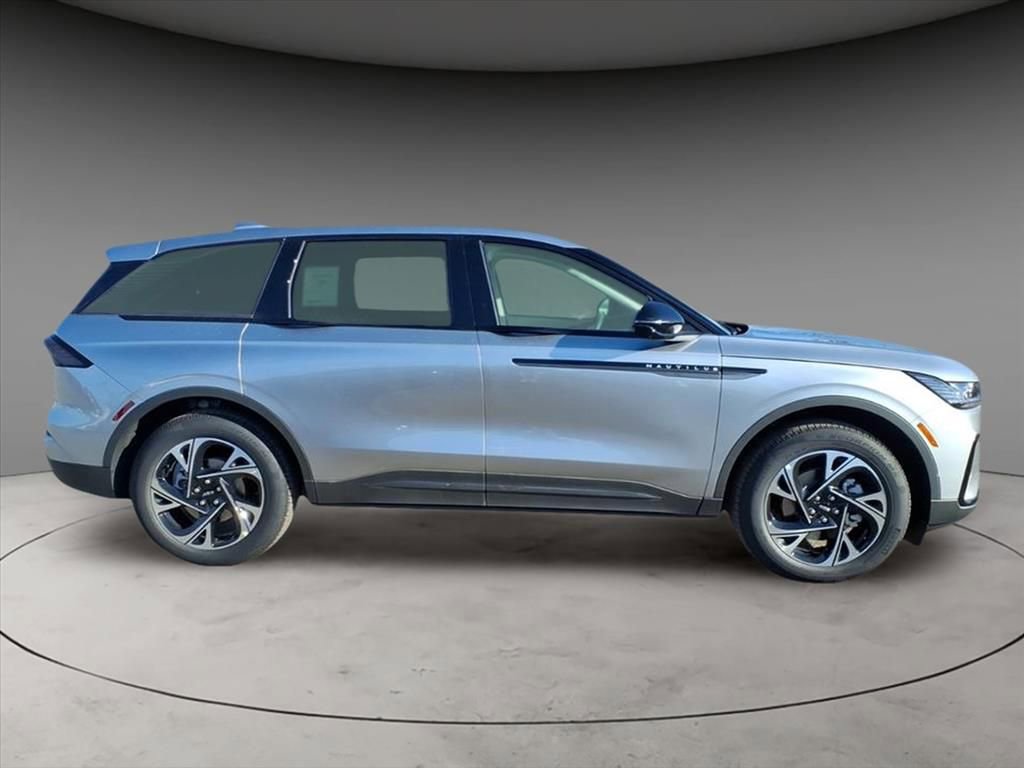 New 2026 Lincoln Nautilus Premier w/ Jet Appearance Package image 10