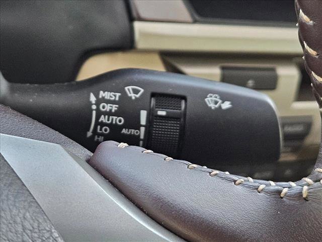 Used 2018 Lexus ES 350 w/ Ultra Luxury Package image 24